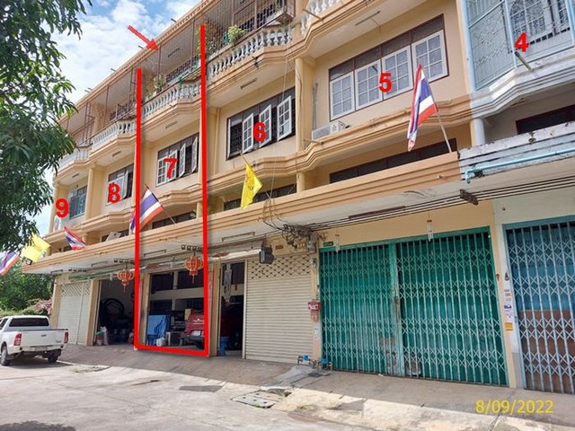 ขายอาคารพาณิชย์ 3 ชั้น ซอย เอกชัย 1/1 บางขุนเทียน PKK04-04339