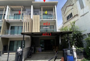 ขายทาวน์โฮม 3 ชั้น หมู่บ้านทาวน์ อเวนิว พระราม 2 PKK03-05025