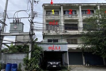 ขายอาคารพาณิชย์ 3 ชั้น ติดถนน เขตจอมทอง, กรุงเทพ PKK04-06011