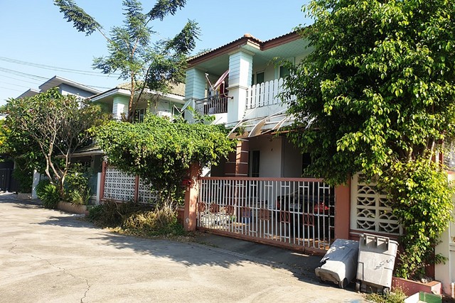ขายบ้านเดี่ยว    หมู่บ้านธนานนท์ นนทบุรี (PTT12273)