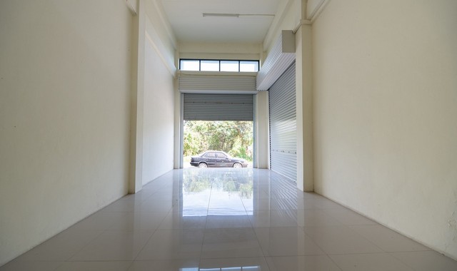 ขายอาคารพาณิชย์ 4 ชั้น หมู่บ้าน ศวรรยา 2 ซอยประชาอุทิศ 90 PKK04-04140