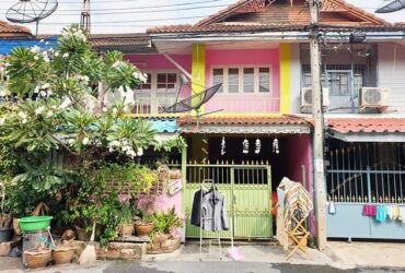 ขายทาวน์เฮ้าส์    หมู่บ้านพฤกษา 3 นนทบุรี (PTT00242)