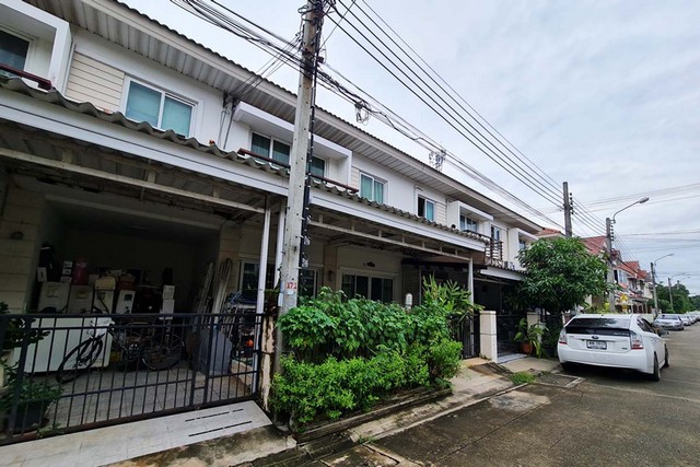 ขายทาวน์เฮ้าส์  หมู่บ้านเดอะวิลล่า รัตนาธิเบศร์ นนทบุรี (PTT12999)