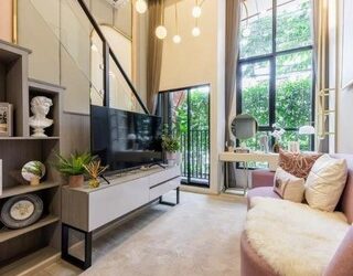 ด่วน! ขายดาวน์ขาดทุน Origin Plug and Play รามคำแหง Triple Station 250,000 บาท  ขนาด 22 sqm. ราคาหน้าสัญญา 2,735,000 บาท มีส่วนลดพิเศษวันโอนอีก 200,000  Net 2,535,000