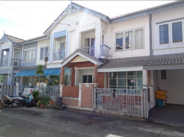 ขายทาวน์เฮ้าส์ 2 ชั้น โครงการ บ้านฟ้าปิยรมย์เฟส5 เรือนพนา PSC08156
