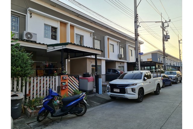 ขายทาวน์เฮ้าส์     โครงการบ้านพฤกษา 64/2 รังสิต-คลอง 3  ปทุมธานี