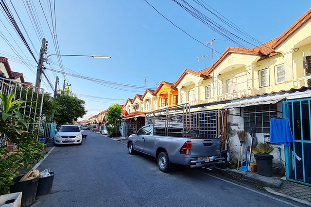 ขายทาวน์เฮ้าส์ หมู่บ้านพนาสนธิ์ 9  ปทุมธานี (PTT00040)