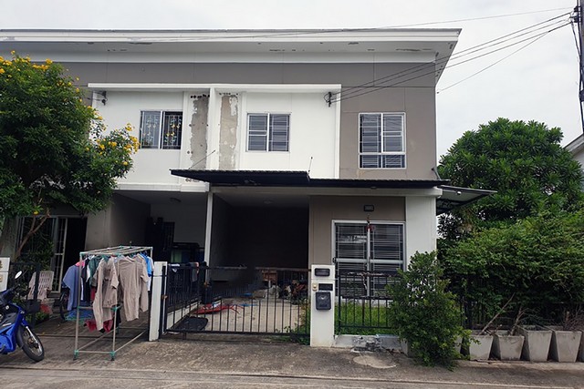ขายทาวน์เฮ้าส์ หมู่บ้านพฤกษา 60/1 ปทุมธานี (PTT00074)
