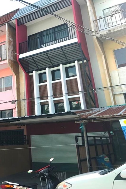 ให้เช่าอาคารพาณิชย์ 4ชั้น สวนสยาม  ‭รีโนเวท! ถ.เสรีไทย73-81 18 ตรว. 200 ตรม.