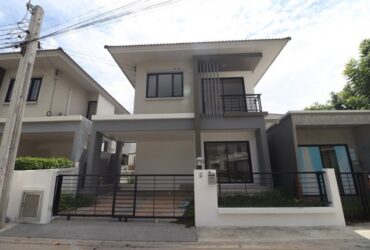 ขายบ้านเดี่ยว แอมมิตี้ บางนา – เทพารักษ์ 56ตร.ว. 3 นอน สภาพดี หลังมุม