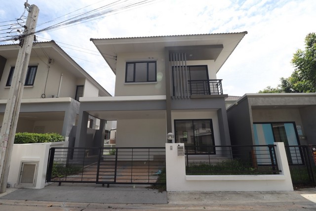 ขายบ้านเดี่ยว แอมมิตี้ บางนา – เทพารักษ์ 56ตร.ว. 3 นอน สภาพดี หลังมุม
