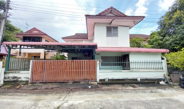 ขายบ้าน 2 ชั้น หมู่บ้าน ประภาวรรณโฮม ร่มเกล้า 1 มีนบุรี PKK02-14396