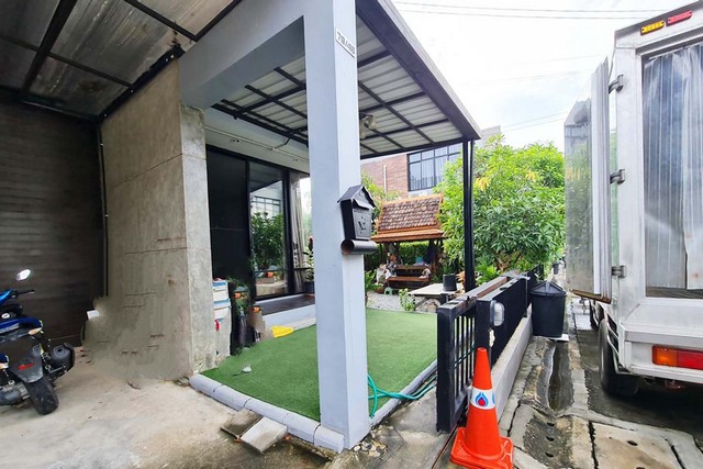 ขายบ้านแฝดโครงการเดอะซีซั่น ถนนเพชรเกษม ย่านหนองแขม PTT12765