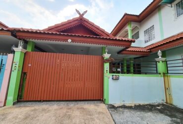 ขายบ้านแฝดหมู่บ้านอรุณทอง 2 ถนนเลียบคลองภาษีเจริญ ย่านหนองแขม PTT00112