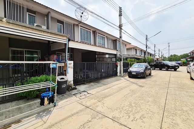 ขายทาวน์เฮ้าส์    หมู่บ้านพฤกษาวิลล์ 79 ปทุมธานี  (PTT00255)