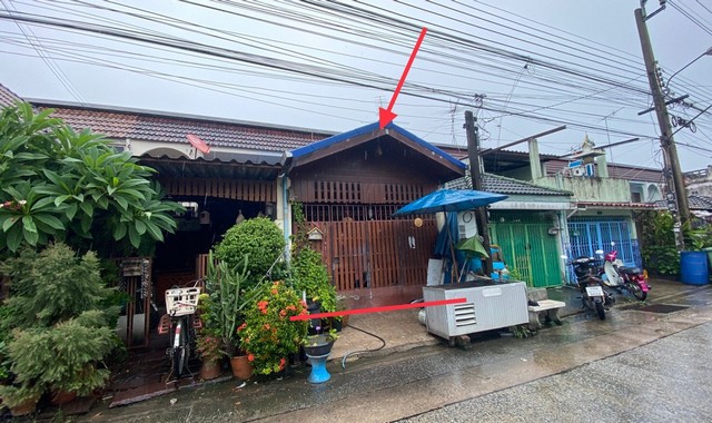 ขายทาวน์เฮ้าส์   หมู่บ้าน พรสว่างนิเวศน์ สมุทรปราการ (PKK03-05056)
