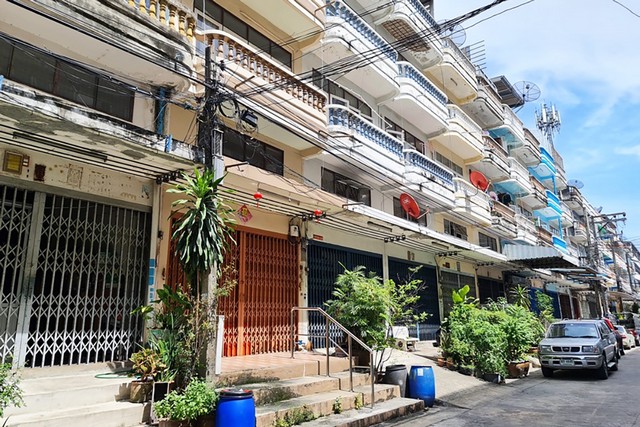 ขายอาคารพาณิชย์ 3 ชั้น ถนนประชาอุทิศ ราษฎร์บูรณะ PTT12487