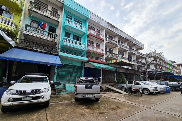 ขายอาคารพาณิชย์หมู่บ้านอมรพันธ์ 4 ถนนพระราม 2 บางขุนเทียน PTT12026