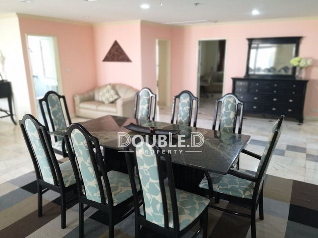 Kiarti Thanee City Mansion MRT Phetchaburi rent 50K Tel : 082-626-8246