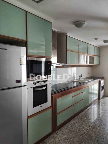 Avenue 61 2bedrooms BTS ekkamai sale 13.1 mb Tel : 082-626-8246