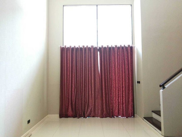ขาย ทาวน์โฮม 3.5 ชั้น บ้านกลางเมือง วิภาวดี 64 **สภาพดี เหมือนได้บ้านมือหนึ่ง**