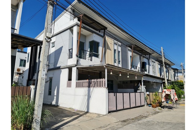 ขายทาวน์โฮม 2 ชั้น หมู่บ้านเมดิโอ้ นิมิตใหม่ คลองสามวา PTT00228