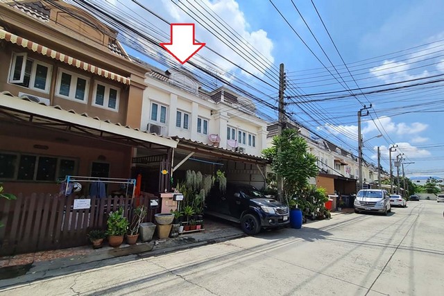 ขายทาวน์เฮ้าส์ 2 ชั้น โครงการ ดิ เอ็กซ์คลูซีฟ (สวนหลวง-พระราม9) PTT12961