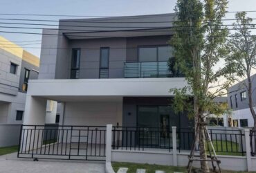 [H305]บ้านเดี่ยว เซนโทร บางนา โครงการใหม่ หลังใหญ่  ใกล้เมกะบางนา กำลังตกแต่ง สามารถปรับฟังก์ชั้นห้อง ตามการใช้งานของผู้เช่าได้
