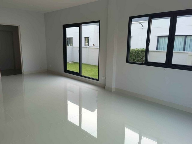 [H305]บ้านเดี่ยว เซนโทร บางนา โครงการใหม่ หลังใหญ่  ใกล้เมกะบางนา กำลังตกแต่ง สามารถปรับฟังก์ชั้นห้อง ตามการใช้งานของผู้เช่าได้