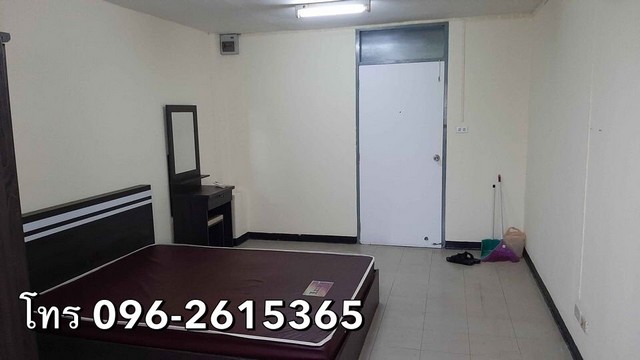 ขายห้องคอนโด บางแค ซิตี้ ตรงข้ามเดอะมอลล์บางแค เพชรเกษม 47  ติด MRTหลักสอง เดินทางสะดวก สิ่งอำนวยความสะดวกครบครัน