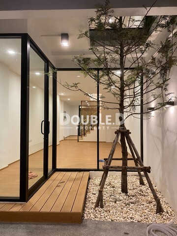 ทาวน์โฮม 3 ชั้น รีโนเวทใหม่สไตล์มินิมอล สตรีวิทยา 2 ขาย 5.6 ล้านบาท ติดต่อ 082-626-8246