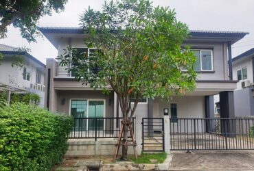 ขายบ้านเดี่ยว หลังมุมใน หมู่บ้านเดอะเซนโทร ศรีนครินทร์-บางนา ซอยเฉลิมพระเกียรติ 28 PTT00219