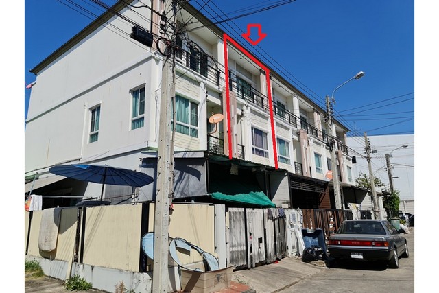 ขายทาวน์โฮม 3 ชั้น หมู่บ้านเดอะแพลนซ์ ซิตี้ นวมินทร์ PTT00240