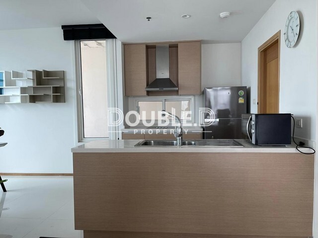 THE EMPIRE PLACE SATHON 2bedrooms BTS saint louis rent 55K Tel : 082-626-8246