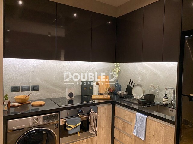 The Lofts Asoke MRT phetchaburi 2 bedrooms sale 22.8 Tel : 082-626-8246
