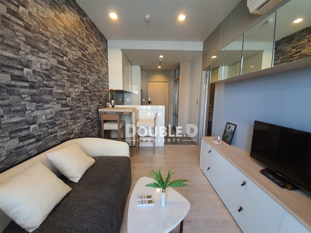 M Thonglor 10 BTS ekkamai 1 bedrooms sale 5.8 mb Tel : 082-626-8246