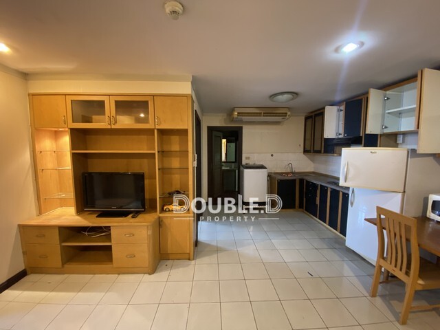 Supalai Place 2 bedrooms BTS Phromphong sale 5 mb Tel : 082-626-8246