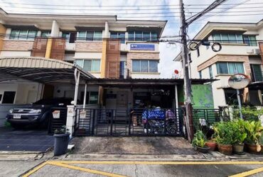 ขายทาวน์เฮ้าส์ 3 ชั้น โครงการทาวน์พลัส ลาดพร้าว 101 PTT12773