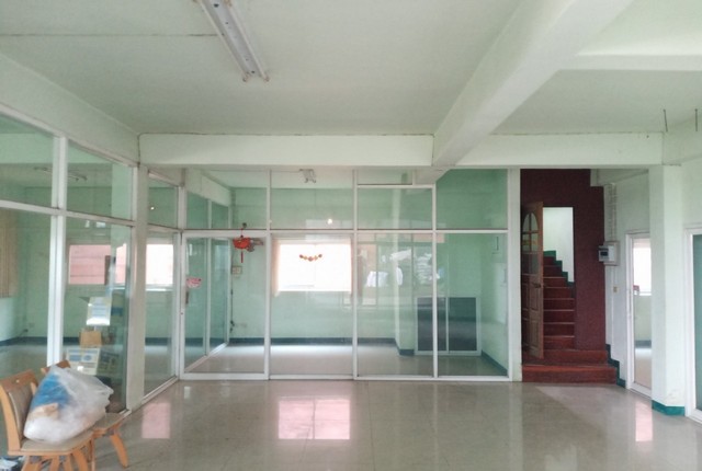 ขายอาคารพาณิชย์  หมู่บ้านบางพลีนิเวศน์ สมุทรปราการ (PKK04-04645)