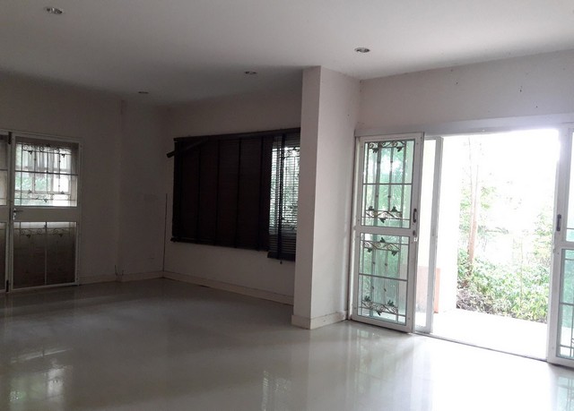 ขายบ้านเดี่ยวหมู่บ้านธนทองธาราธร 2ชั้น ย่านทวีวัฒนา PKT7024
