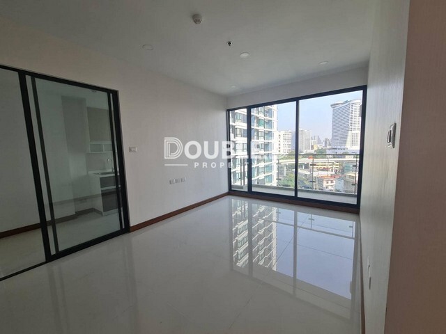 Supalai Premier Charoen Nakhon BTS klongsan sale 11mb Tel : 082-626-8246