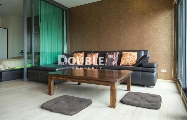 Noble Remix BTS Thonglor  1bedroom sale 7.5 mb Tel : 082-626-8246
