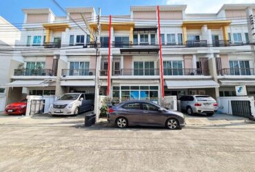 ขายทาวน์เฮ้าส์ 3 ชั้น หมู่บ้านภณาสิริ ซอยประเสริฐมนูกิจ 29 PTT00188
