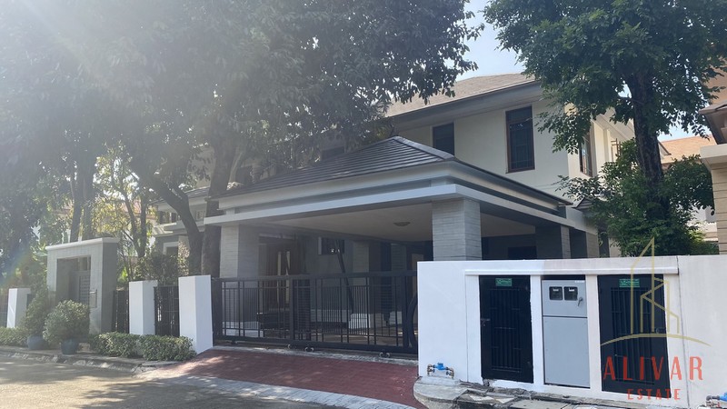 RH024623 House for Rent Narasiri Pattanakarn – Srinakarin