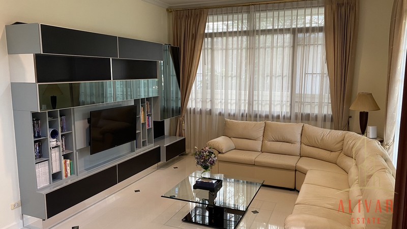 RH024423 House for Rent Narasiri Pattanakarn – Srinakarin