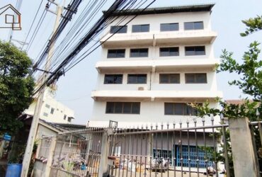 ขายอาคารพาณิชย์ 4 ชั้น เยื้องสารสาสน์ประชาอุทิศพิทยาคาร ประชาอุทิศ 90 เหมาะเปิดกิจการ สำนักงาน ค้าขาย