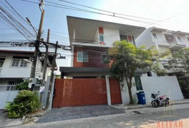 RH025623​ ให้เช่าบ้าน 3 ชั้น ถนนประชาชื่น ใกล้ทางด่วน ใกล้​MRT​