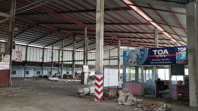 ขายอาคารสำนักงาน โกดัง โรงงาน ติดถ.เลี่ยงเมืองป่าซาง ลำพูน PSC10338