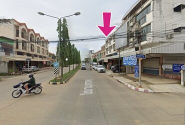 ขายอาคารพาณิชย์ 4 ชั้น มีชั้นดาดฟ้า ใจกลางเมืองจังหวัดพิษณุโลก ถนนไชยานุภาพ