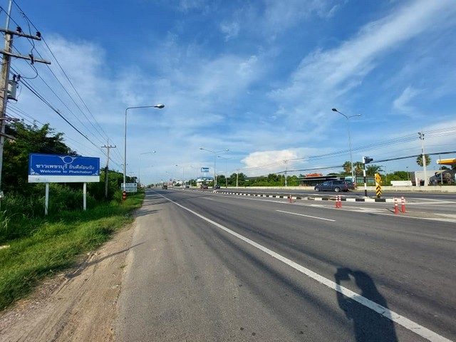 ขายด่วน ที่ดินแปลงสวย ติดถนนเพชรเกษม  4 ไร่ จ.เพชรบุรี ที่ดินตรงข้ามปั๊มเชลล์ เยี่ยงโรบินสัน